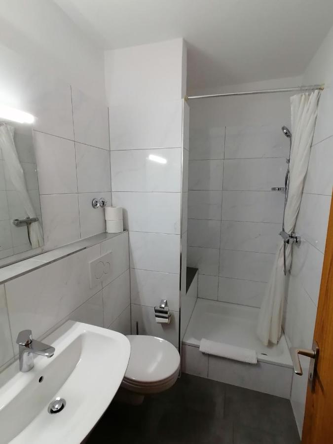 Hotel Lohmann มึนสเทอร์ ภายนอก รูปภาพ